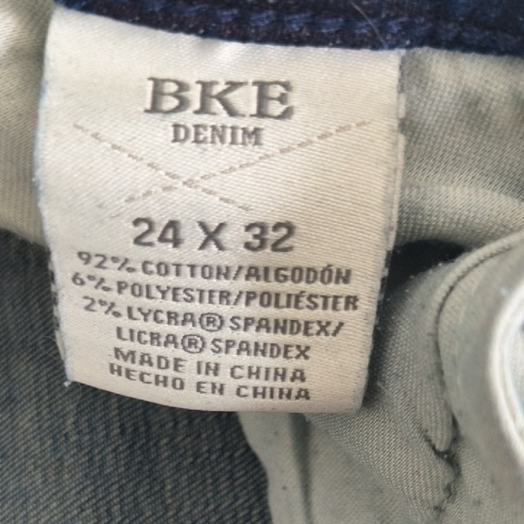 BKE Andi Slim Fit, Mid-Rise Flare Jeans, Size 24x32 - Picture 5 of 5